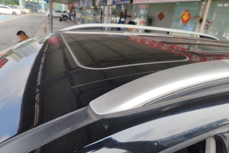 Used GAC Trumpchi GS7 2017 320T Two-Wheel-Drive Luxury Model Roof