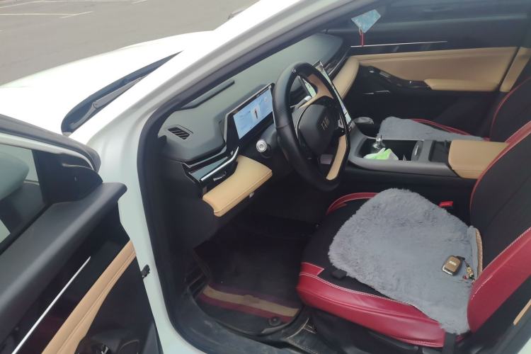 Used Geely Galaxy L6 2023 60km AIR