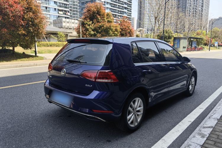 Used Volkswagen Golf 2018 1.6L Automatic Comfort Model Exterior 5