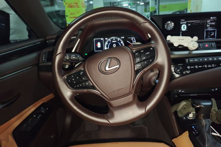 Used Lexus ES 2020 200 Excellence Edition