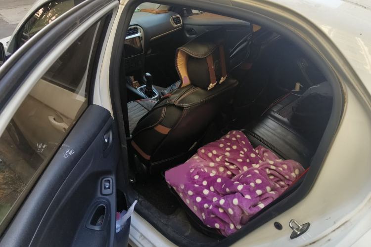 Used Peugeot 301 2016 1.6L Manual Comfort Edition