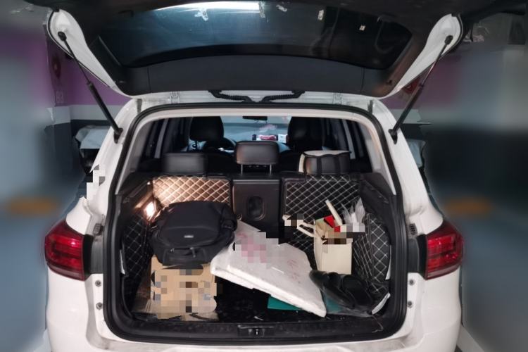 Used Volkswagen Tiguan 2017 300TSI Automatic Two-Wheel Drive Silk Road Luxury Edition Trunk