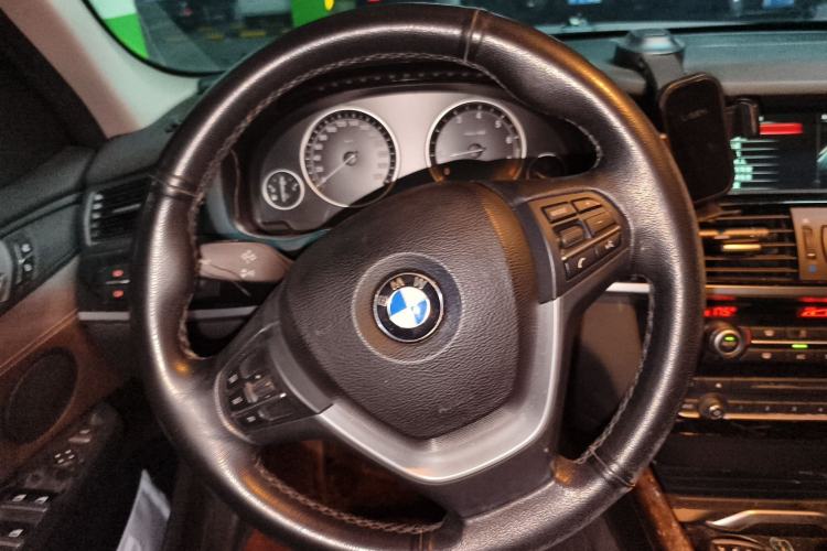 Used BMW X3 2014 xDrive20i X Design Package Steering Wheel