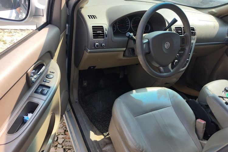 Used Buick GL8 2014 2.4L Classic Edition Driver Seat