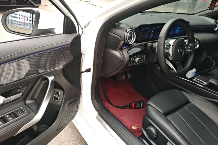 Used Mercedes-Benz A-Class 2022 Restyled A 200 L Sport Sedan Fashion Version