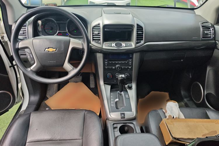 Used Chevrolet Captiva 2015 2.4L Two-Wheel Drive Urban Version 7 Seats