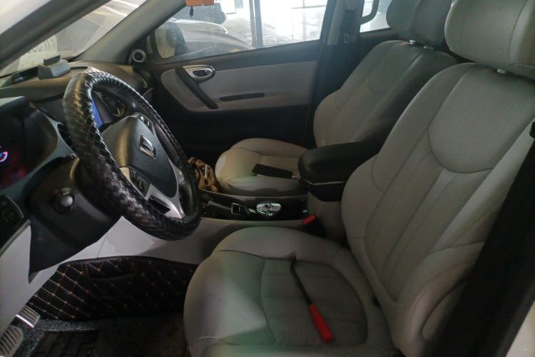 Used Luxgen Great 7 SUV 2014 2.2T Two-Wheel-Drive Smart Version