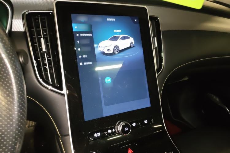 Used Roewe i6 MAX New Energy 2020 1.5T PHEV Cool & Stylish Skyroof Edition
