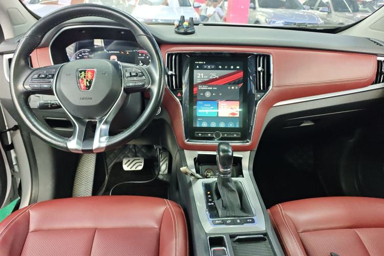 Used Roewe RX5 2016 30T Four-Wheel Drive Automatic Internet Smart Luxury Edition
