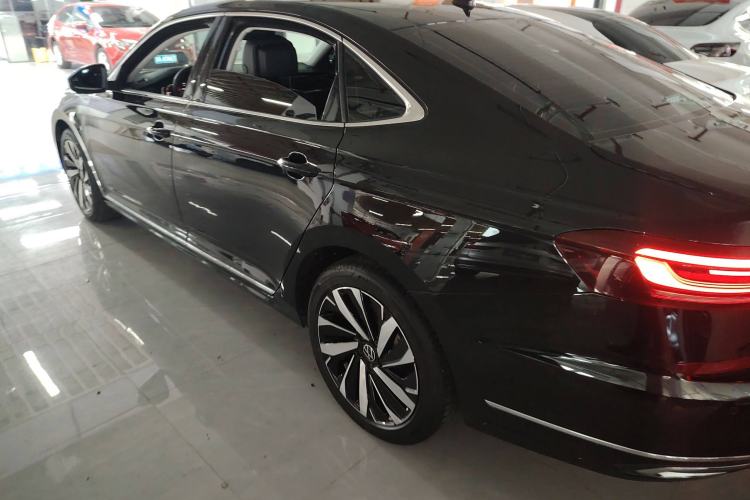 Used Volkswagen Passat 2024 330TSI Elite Edition