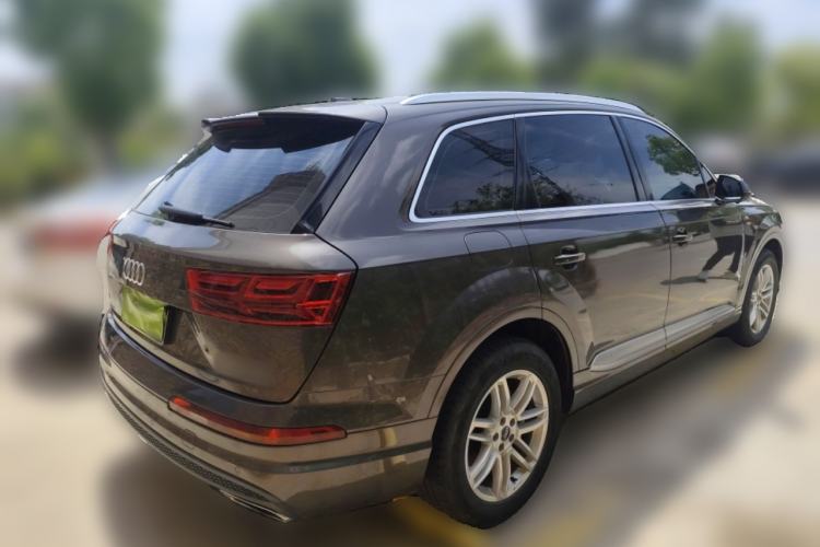 Used Audi Q7 2019 45 TFSI Comfort Model
