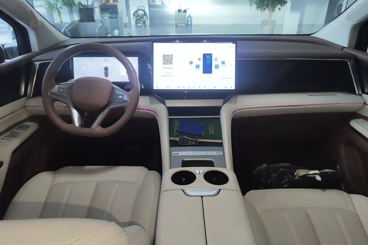 Used BYD Xia 2025 DM-i 1.5T 180km Beyond Edition
