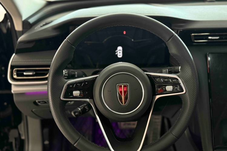 Used Hongqi H5 2023 2.0T Automatic Smart Connect Flagship Edition
