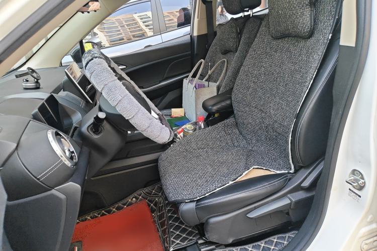 Used BYD Yuan New Energy 2019 EV535 Smart Connect Trendsetting Model
