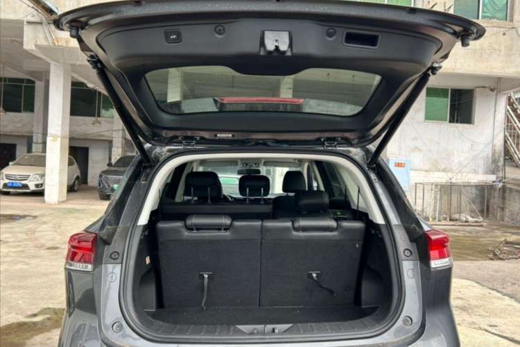 Used Changan X7 PLUS 2024 1.5T Automatic Luxury 7-Seater