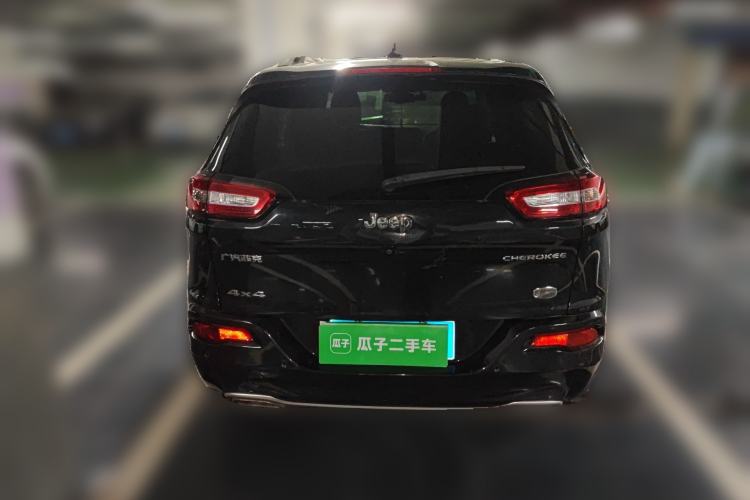 Used Jeep Cherokee 2017 2.4L Excellence Edition
