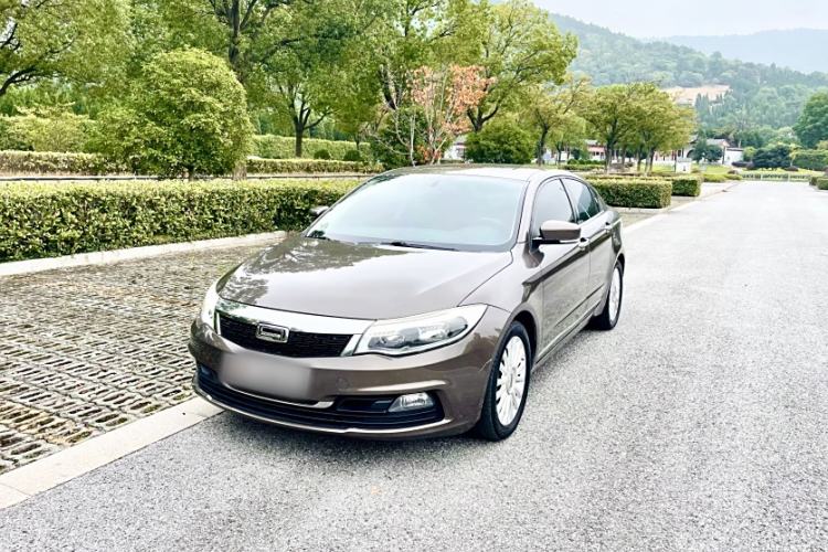 Used Qoros 3 2014 Sedan 1.6T Automatic ZhiZhen Model