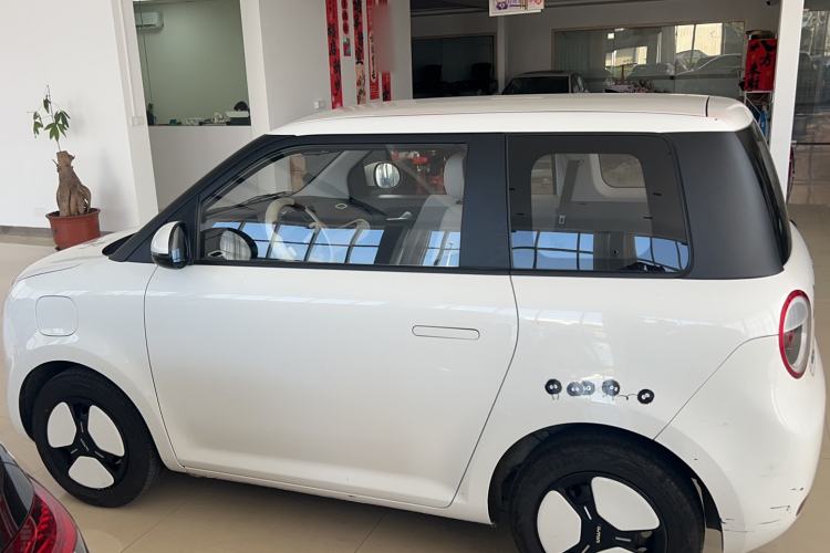 Used CHANGAN NEVO Lumin 2023 205km Xiangqin Version
