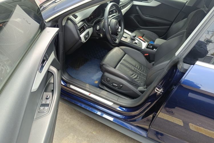 Used Audi A5 2019 Sportback 45 TFSI quattro Sport Model
