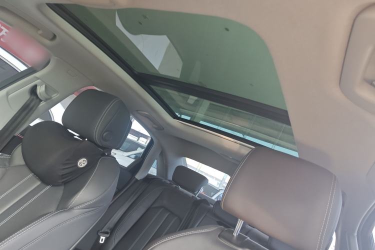 Used Audi A4L 2022 40 TFSI Luxury Dynamic Model Headliner