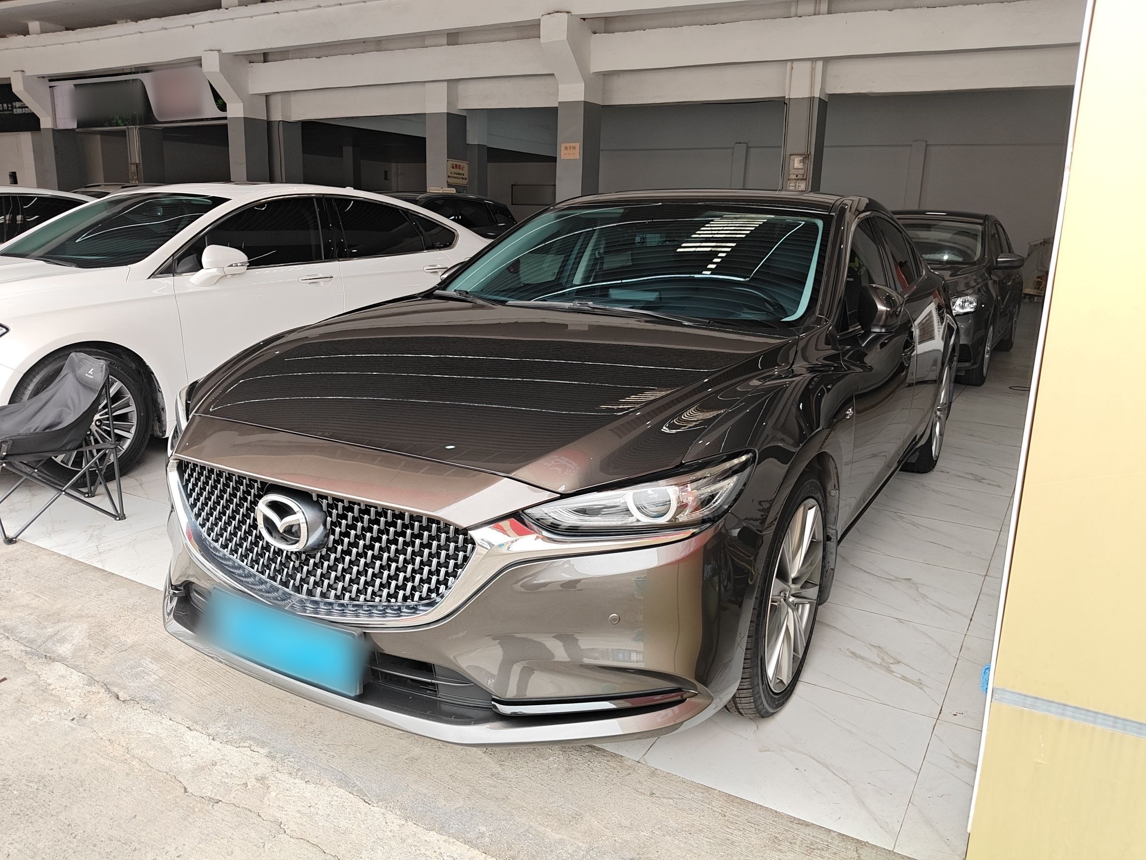 Parte inferior delantera