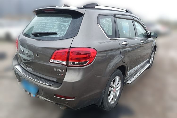 Used Haval H6 2013 Upgraded Model 1.5T Manual Two-Wheel Drive Elite Version Rear Right 45 Deg