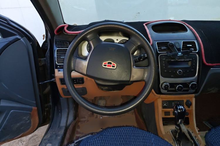 Used Geely Auto Classic Emgrand 2013 Sedan 1.8L Manual Elite CNG Model