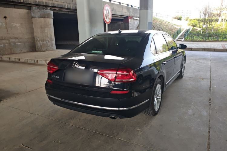 Used Volkswagen Passat 2017 330TSI DSG Luxury Edition Rear Right 45 Deg