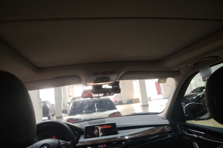 Used BMW X5 2015 xDrive28i