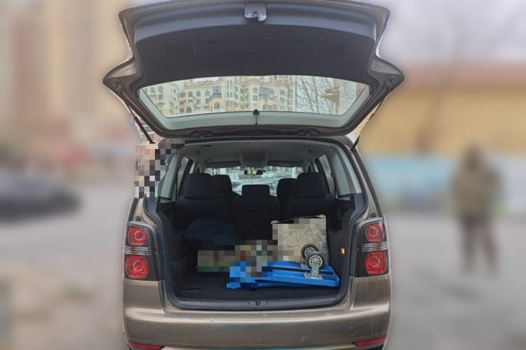 Used Volkswagen Touran 2015 1.4T Manual Fashion Edition 5-Seater
