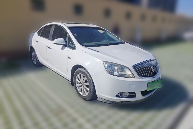 Used Buick GT 2013 GT 1.6L Automatic Fashion Edition Front Right 45 Deg