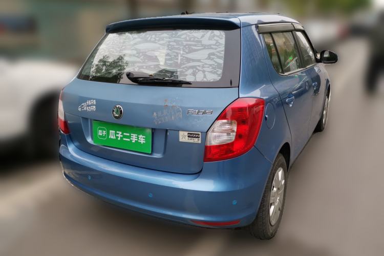 Used Skoda Fabia 2012 1.4L Manual Crystal Edition Rear Right 45 Deg