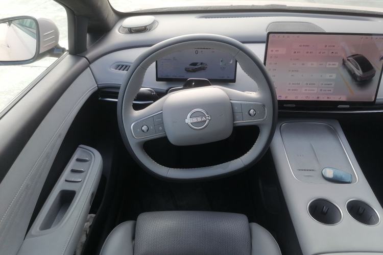 Used Nissan N7 2025 625 Max Steering Wheel