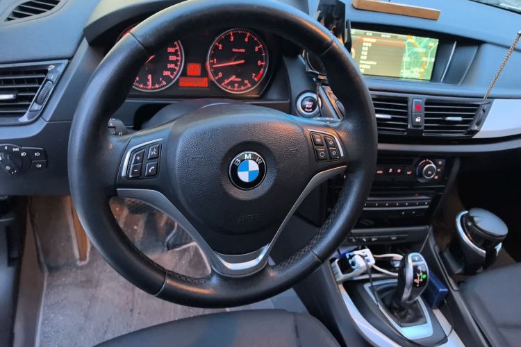 Used BMW X1 2014 sDrive18i Leading Model