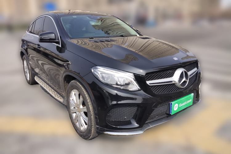 Used Mercedes-Benz GLE Coupe 2015 GLE 320 4MATIC Coupe SUV Front Right 45 Deg