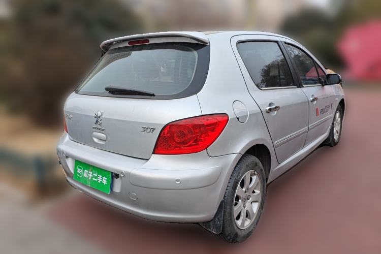 Used Peugeot 307 2010 Hatchback 1.6L Manual Comfort Edition
