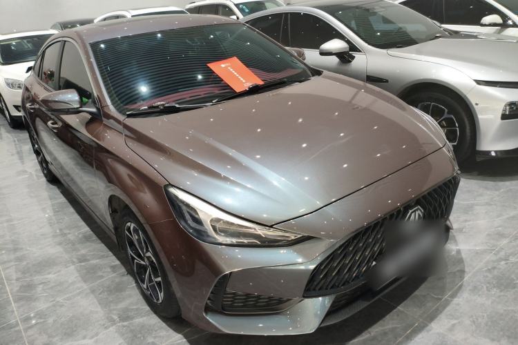 Used MG 5 2021 Revised Version 180 DVVT CVT Youth Luxury Edition Front Right 45 Deg