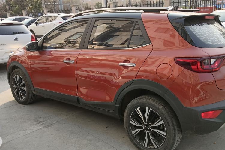 Used Kia kx1 Stonic 2021 1.4L CVT Sunroof Model Left Side