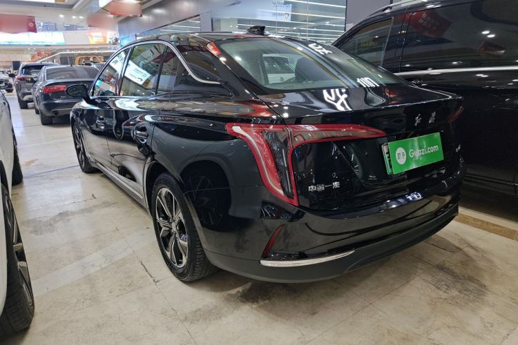 Used Hongqi E-QM5 2023 Base Travel Edition