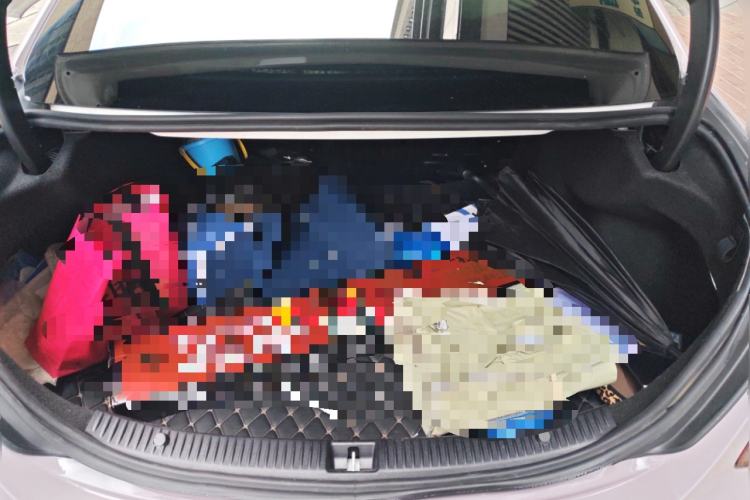 Used Mercedes-Benz C-Class 2019 C 180 L Fashion Edition Sport Version Trunk