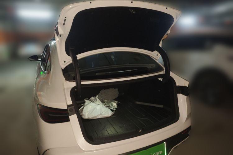 Used BYD Seal 06 New Energy 2024 DM-i 120KM Luxury Model Trunk