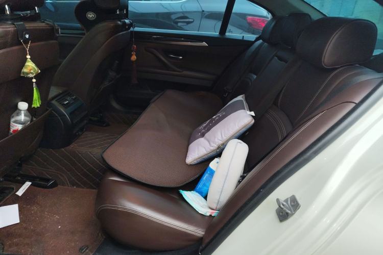 Used BMW 5 Series 2014 525Li Luxury Design Package
