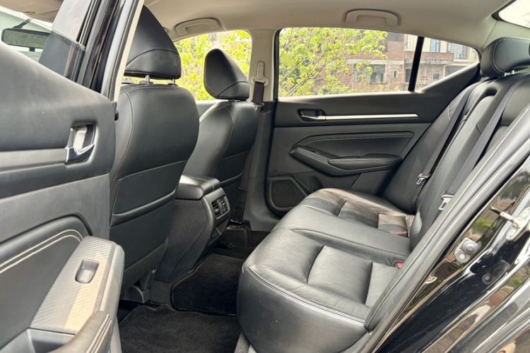 Used Nissan Teana 2021 2.0L XE Exclusive Edition Interior 2