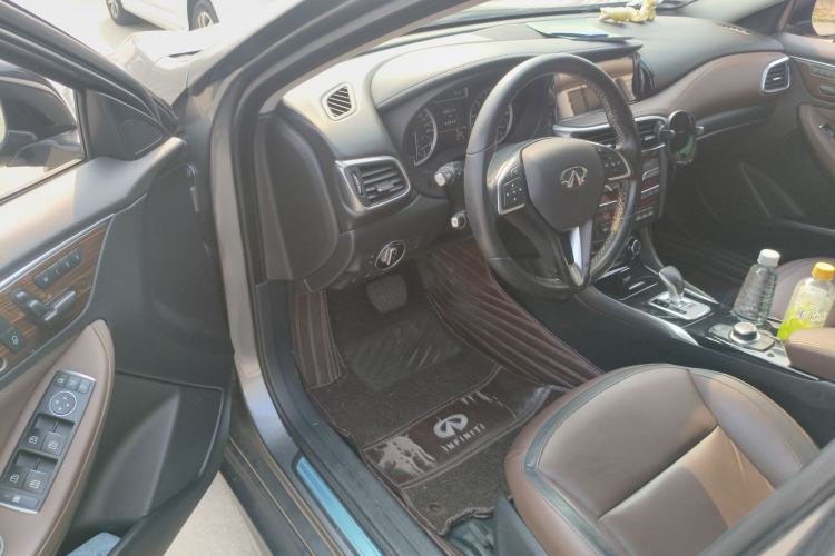 Used Infiniti QX30 2017 2.0T Four-Wheel Drive Sport Edition