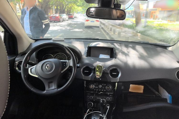 Used Renault Koleos 2014 2.5L 4x4 Comfort Edition