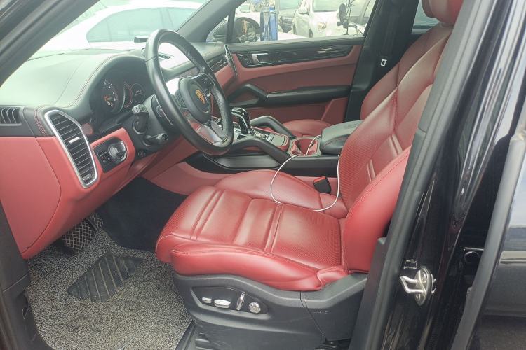 Used Porsche Cayenne 2018 Cayenne 3.0T Left Front Seat