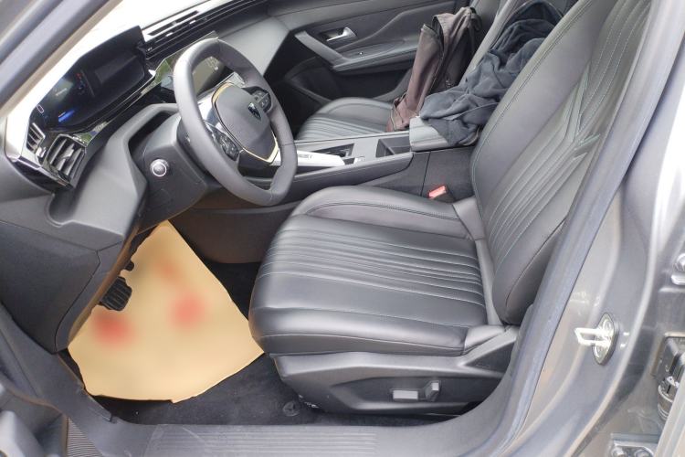 Used Peugeot 408X 2023 Gravity Edition Left Front Seat