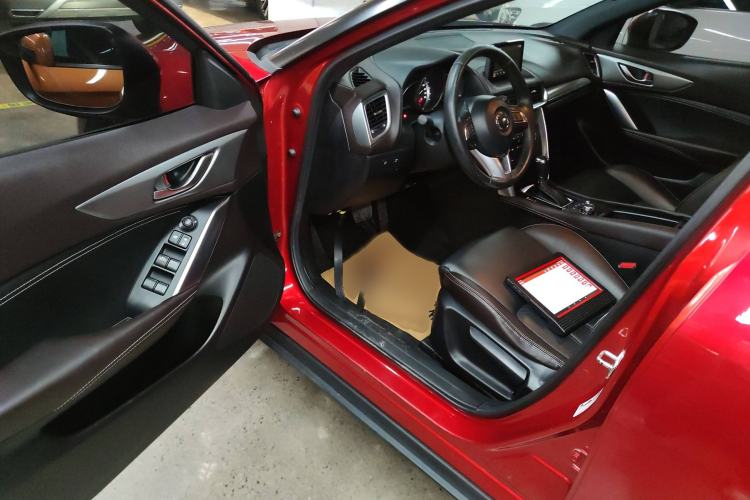 Used Mazda CX-4 2016 2.0L Automatic 2WD Blue Sky Luxury Edition
