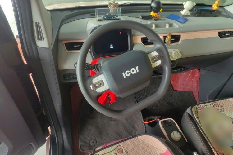 Used Chery QQ Ice Cream 2022 170km Sundae Phosphate Lithium-Ion Steering Wheel