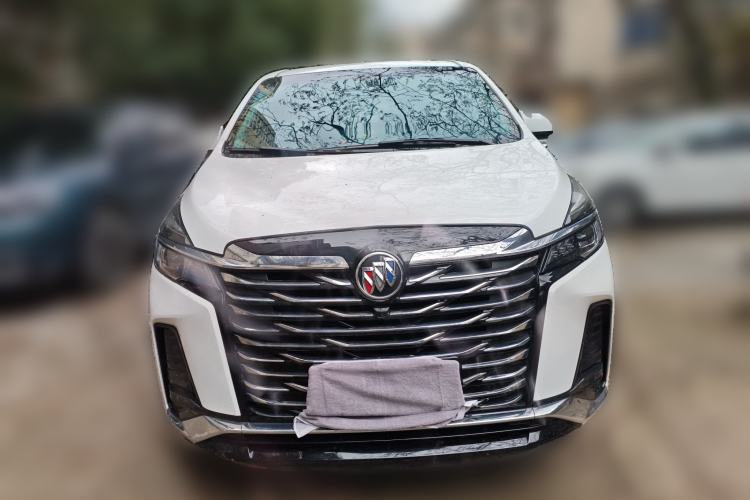 Used Buick GL8 2023 Land Executive Class Comfort Model